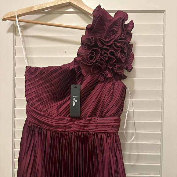Lulus Dresses & Skirts - Radiant Affair Plum Purple Satin Pleated One-Shoulder Maxi Dress